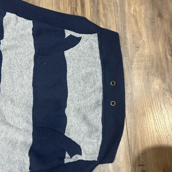 Y2K American Eagle Outfitters Navy and Gray Sweater - Picture 5 of 5